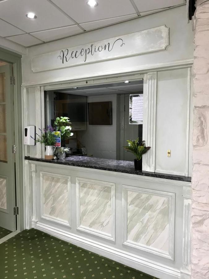 Falcon Hotel 3*