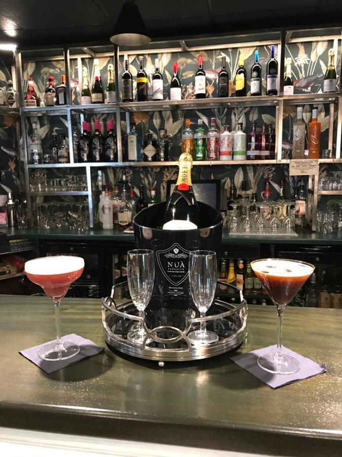 Hotel Falcon Carmarthen