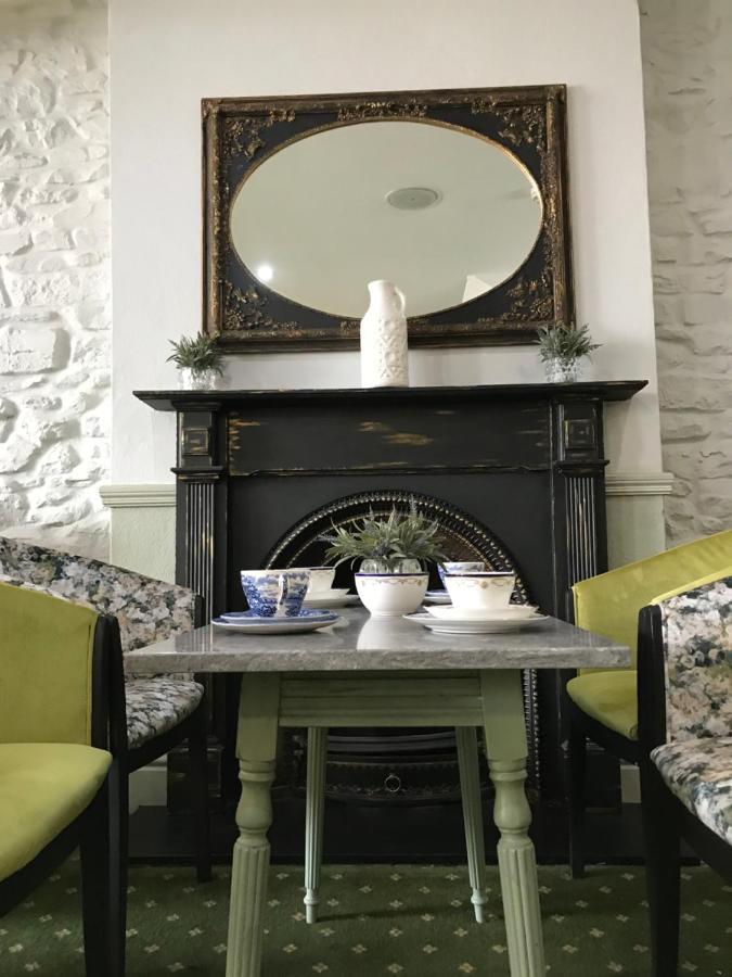 Falcon And Restaurant Carmarthen