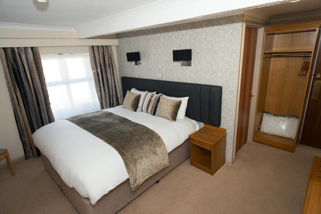 Falcon And Restaurant Hotel Carmarthen